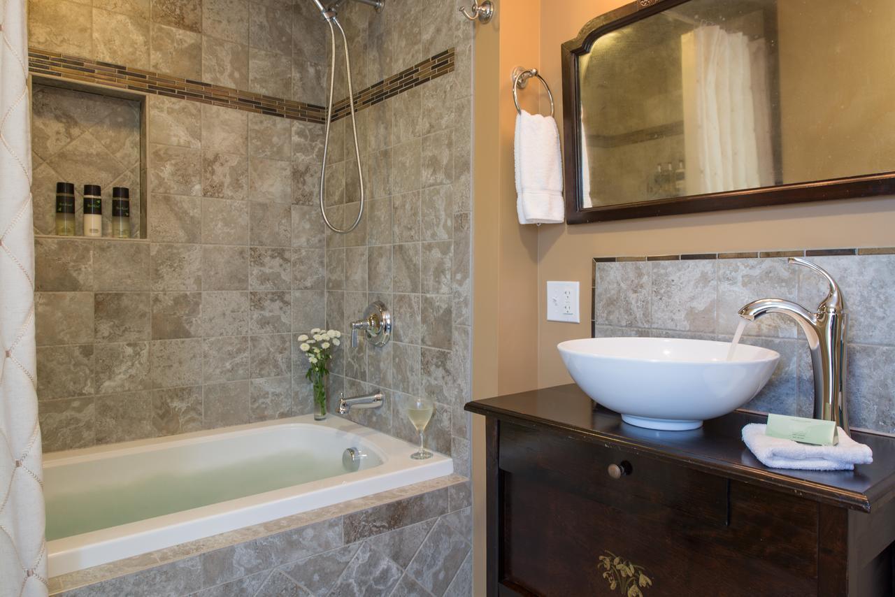 Golden Stage Inn Proctorsville Екстериор снимка
